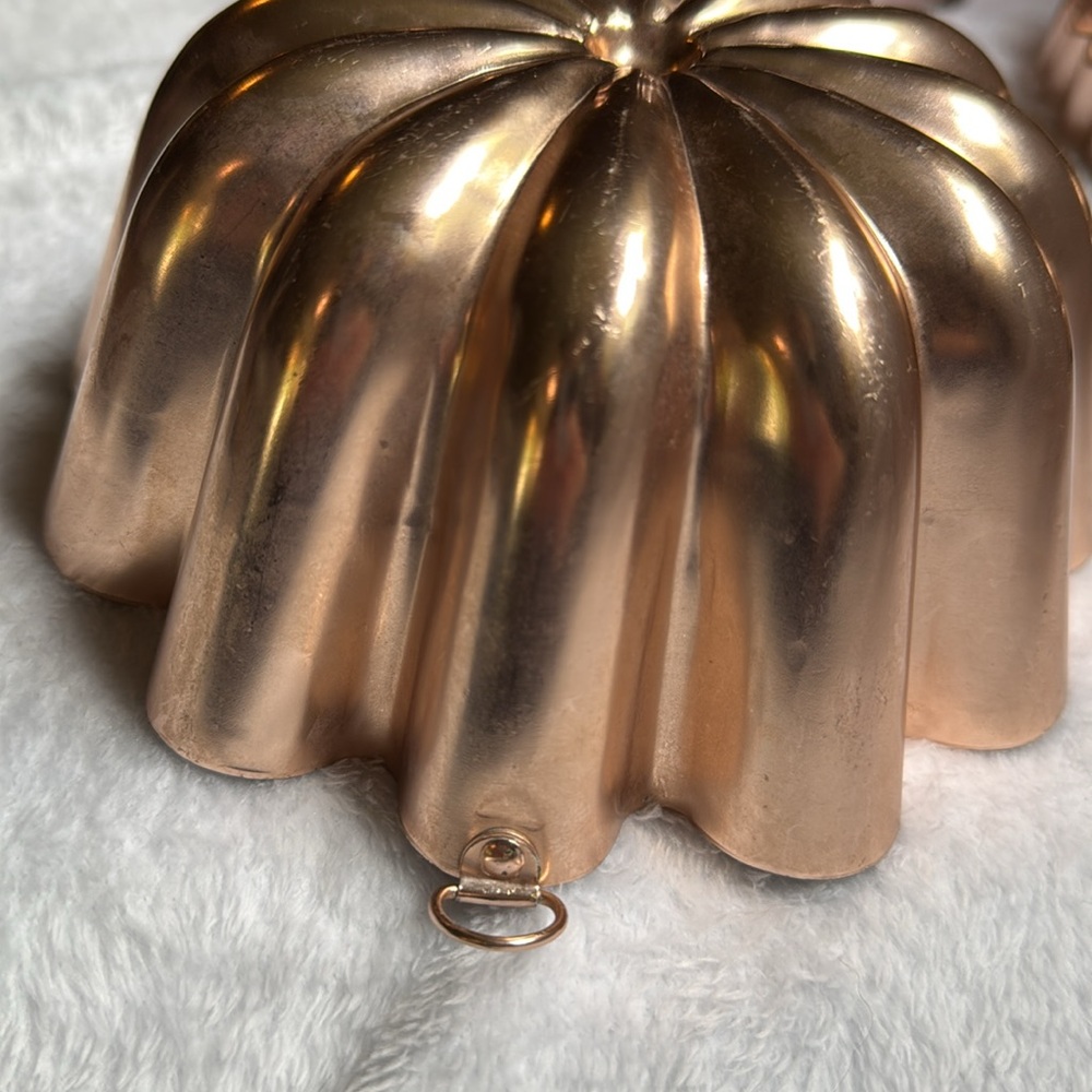 Vintage Copper Gelatin Mold - Picture 2 of 6